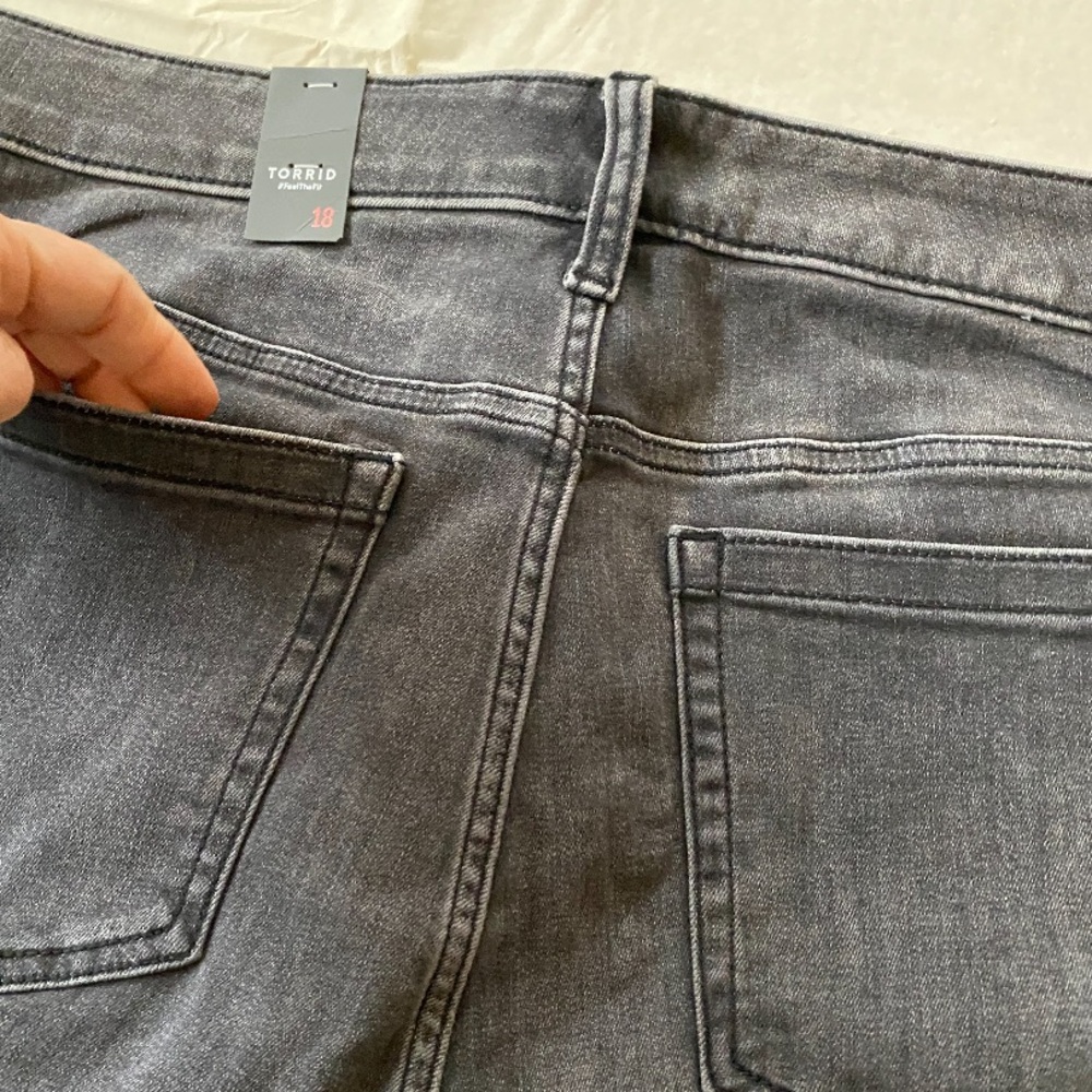 torrid Black Distressed Denim Jean Shorts - Picture 15 of 15